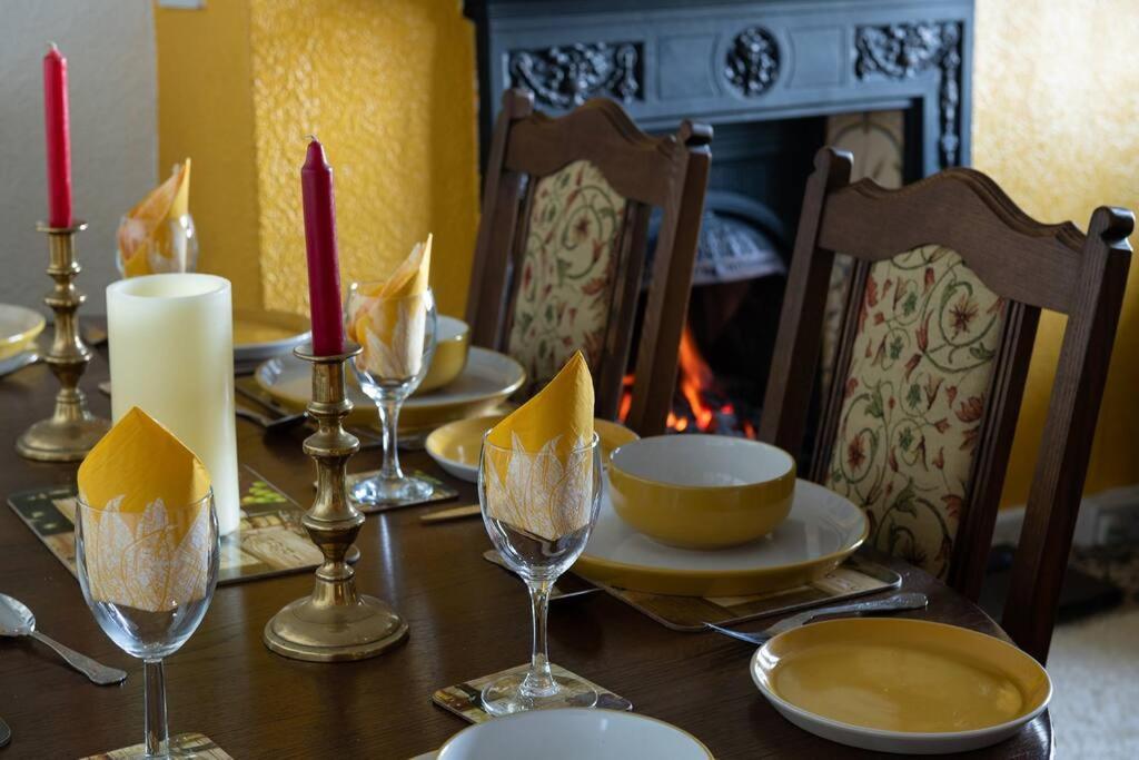 Fantastic Sea Views At Century'S Old Alma'S Cottage - Sleeps Up To 8 Guests Penmaen-mawr Eksteriør bilde