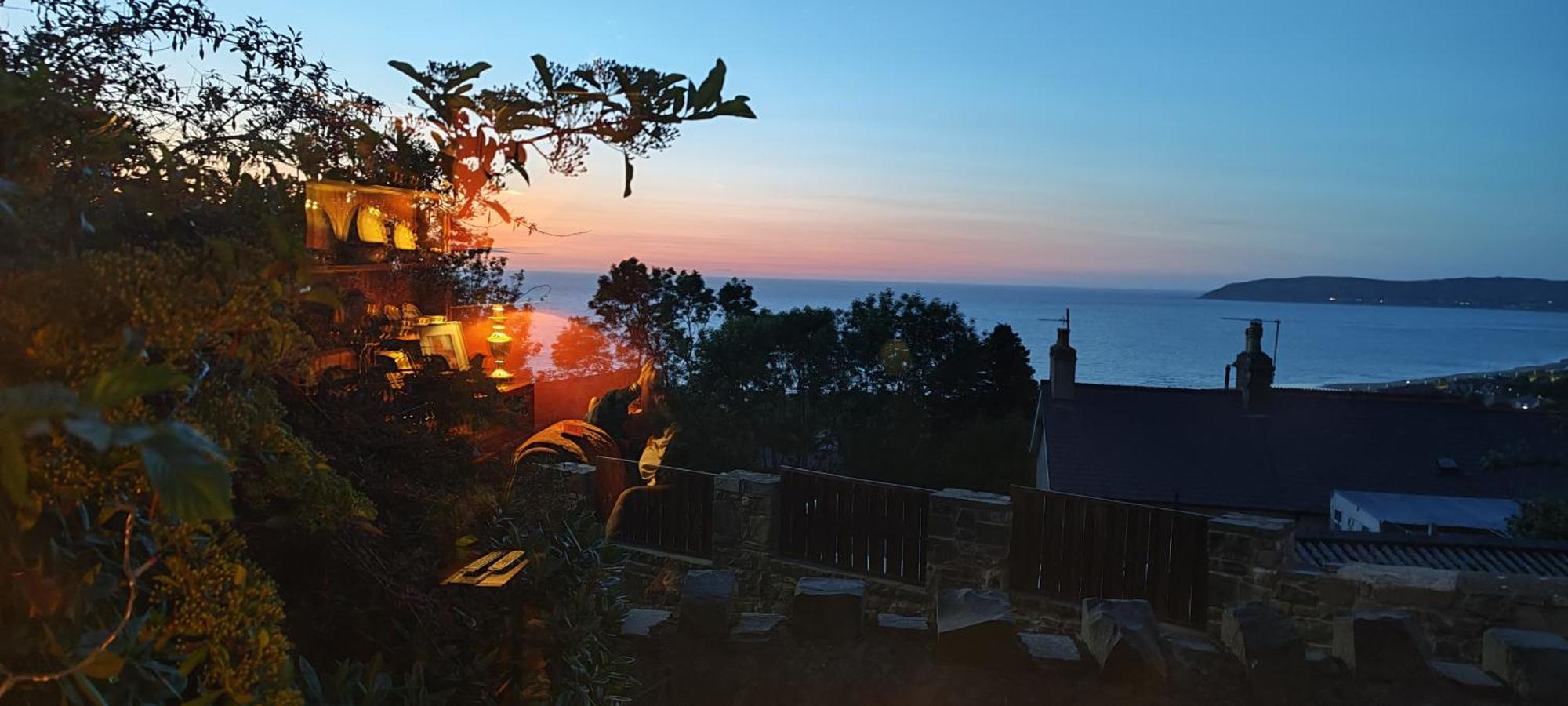 Fantastic Sea Views At Century'S Old Alma'S Cottage - Sleeps Up To 8 Guests Penmaen-mawr Eksteriør bilde