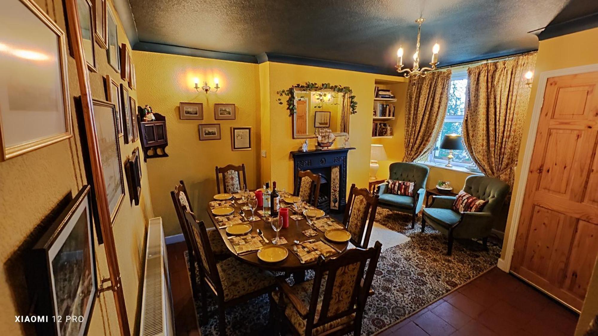 Fantastic Sea Views At Century'S Old Alma'S Cottage - Sleeps Up To 8 Guests Penmaen-mawr Eksteriør bilde